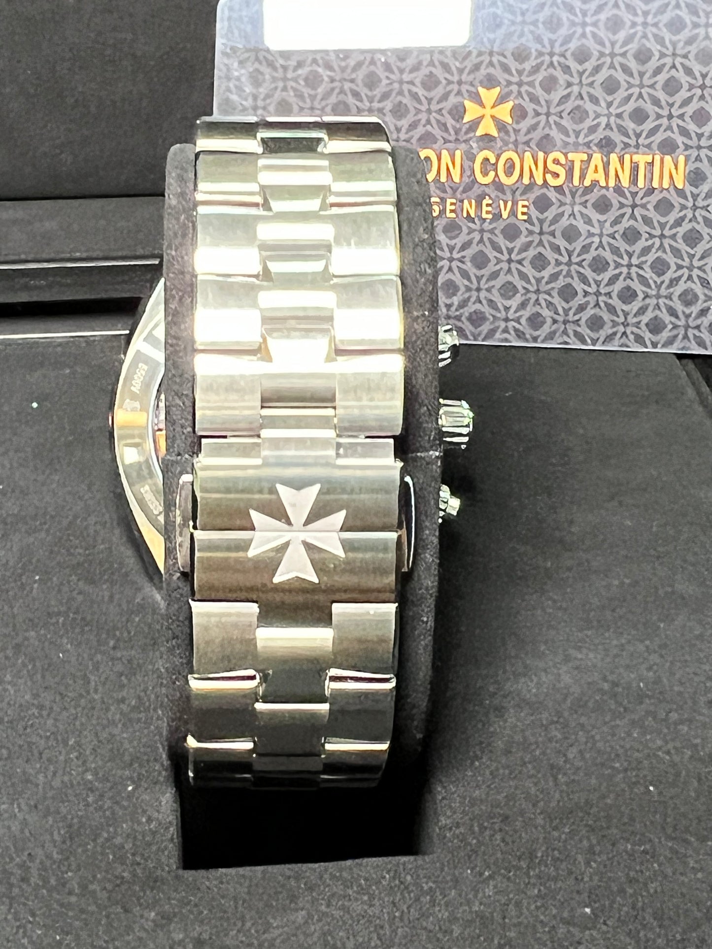 Vacheron Constantin Overseas Chronograph 5500V/110A-B148 Blue 2025 New Full Set