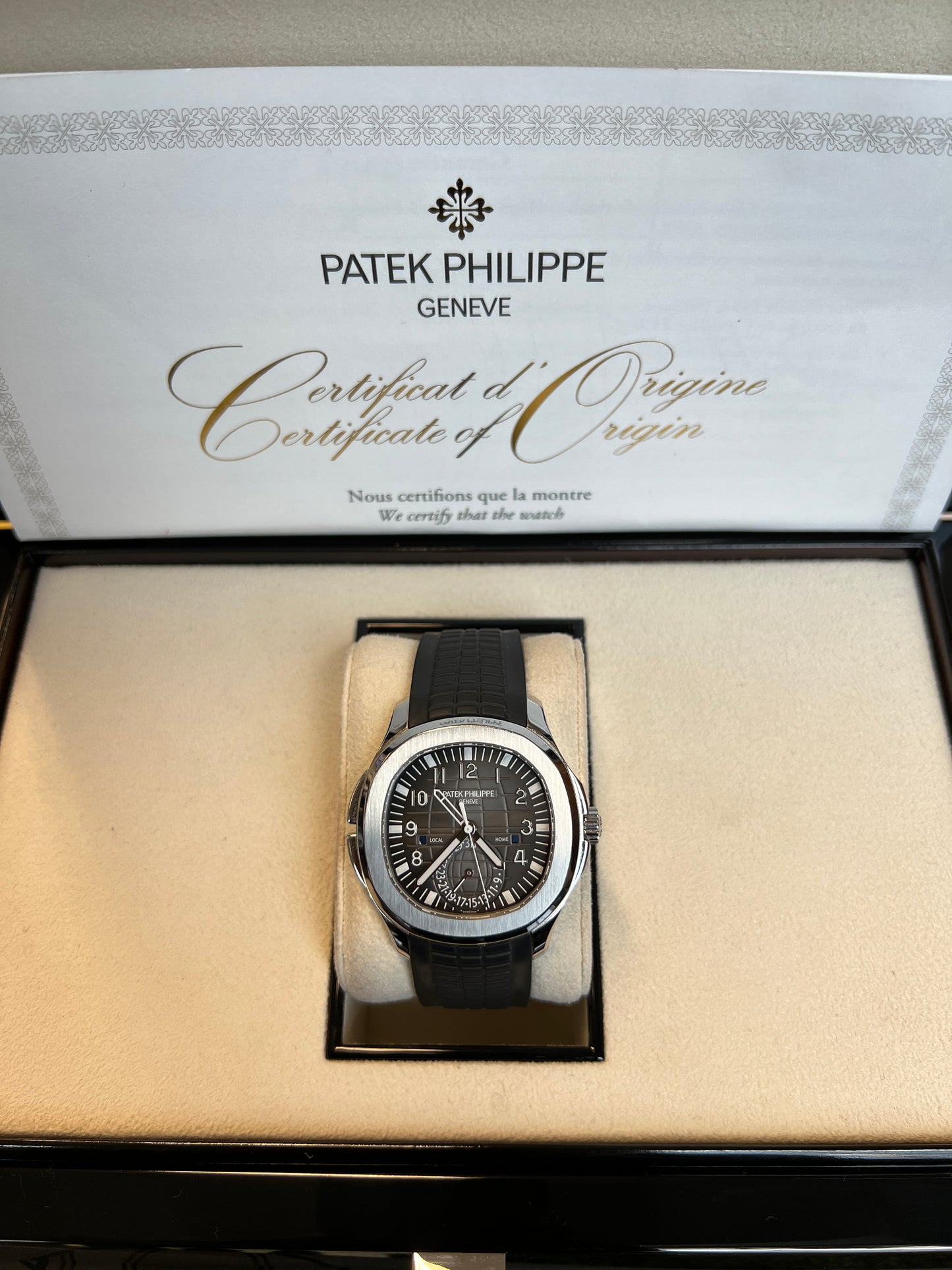 Patek Philippe 5164A Aquanaut Travel Time 2022 Full Set