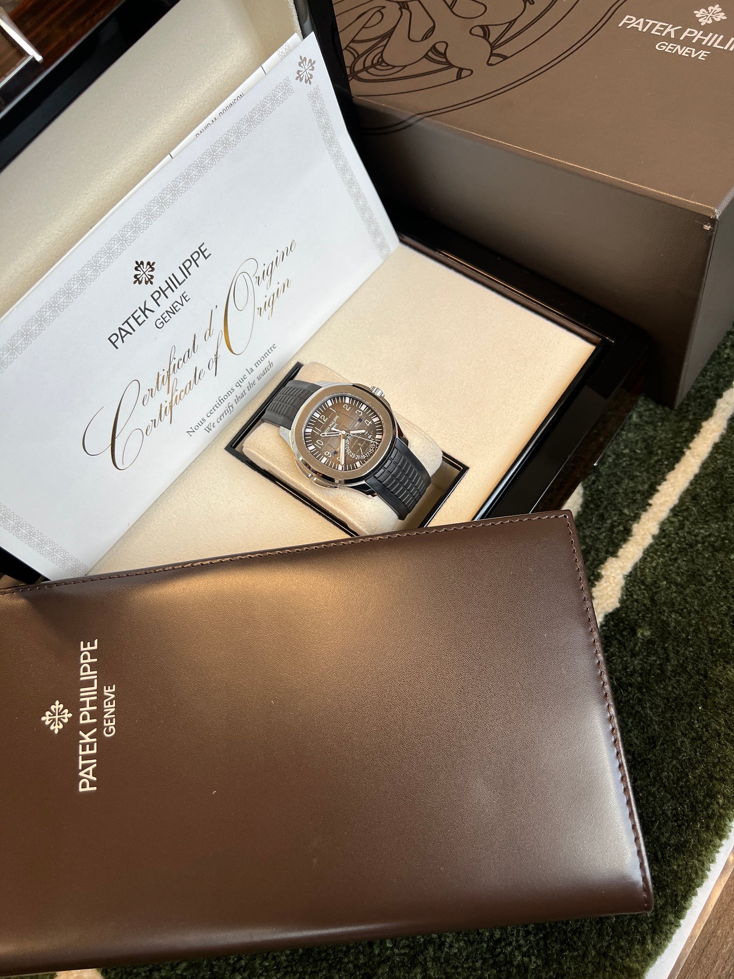 Patek Philippe 5164A Aquanaut Travel Time 2022 Full Set