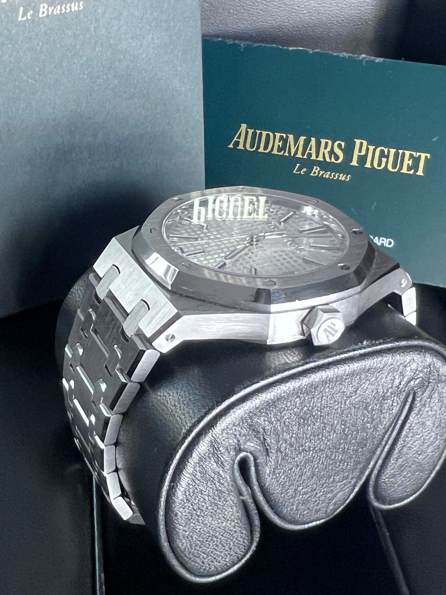 Audemars Piguet Royal Oak White Dial 50th Anniversary 15510ST.OO.1320ST.03 2022