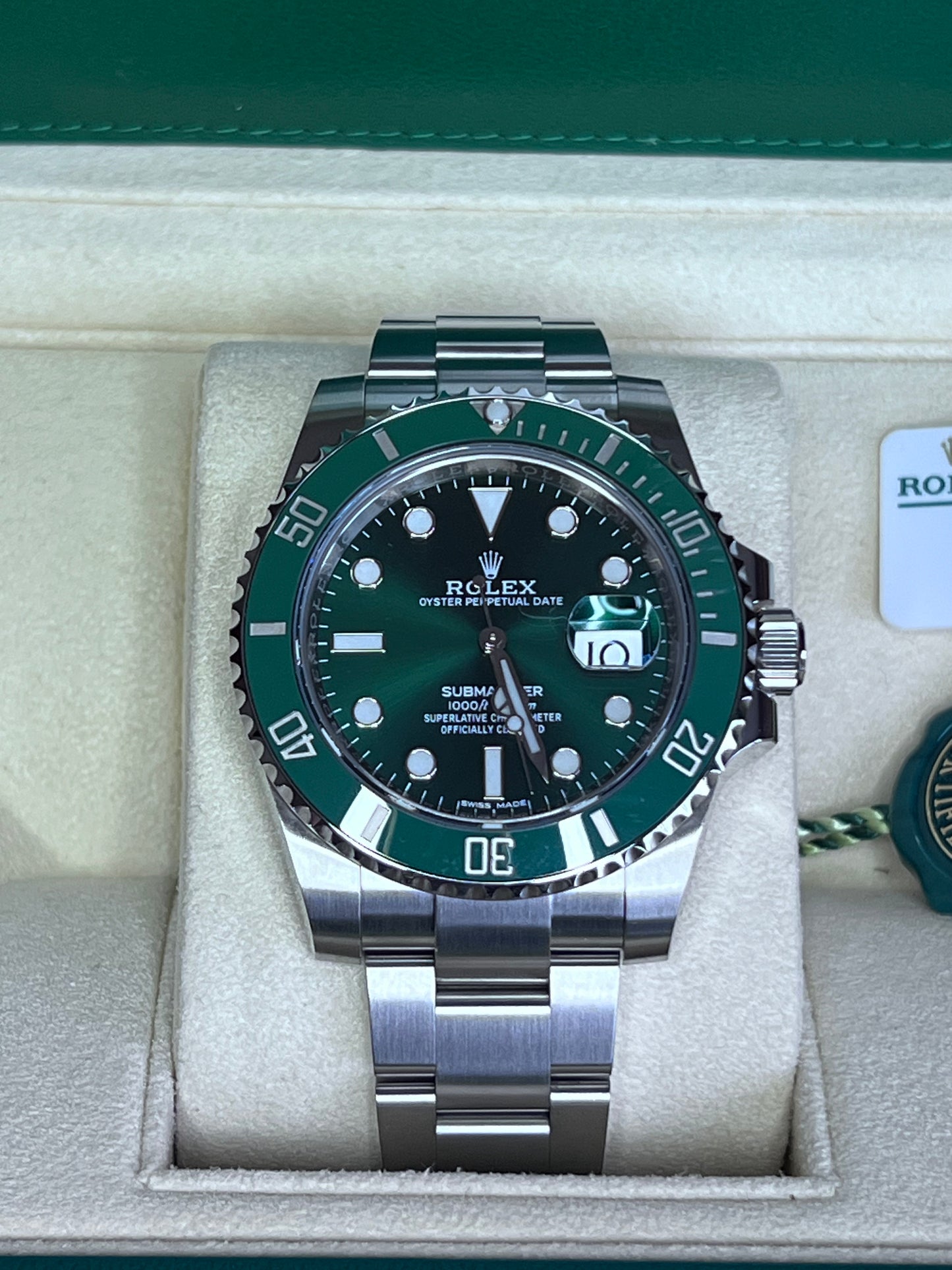 Rolex Submariner Date Hulk 2020 Full Set 116610LV