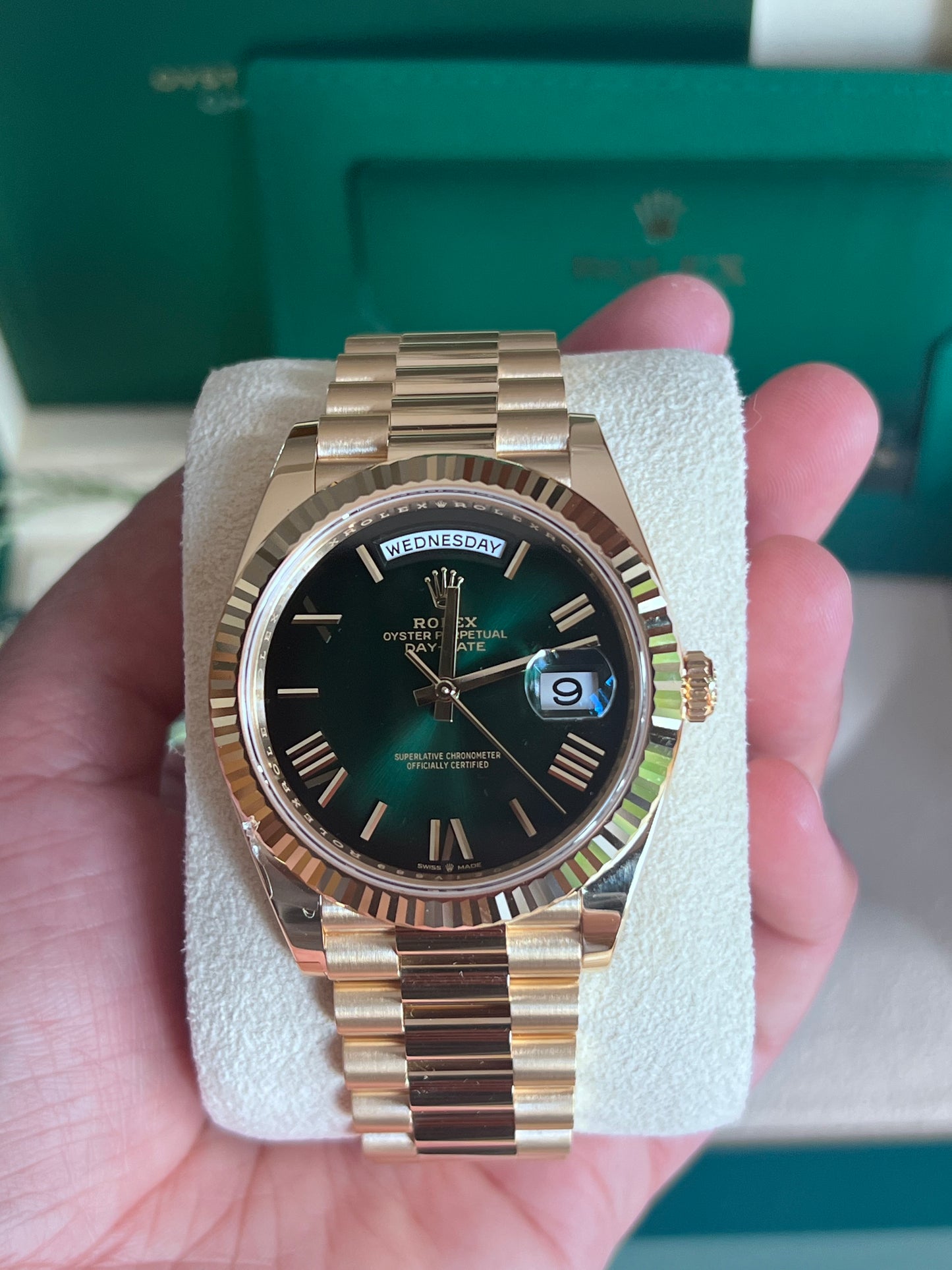 Rolex Day-Date 40, President, Yellow Gold, Green Ombré Dial, 2024, New Model, Full Set, ref: 228238