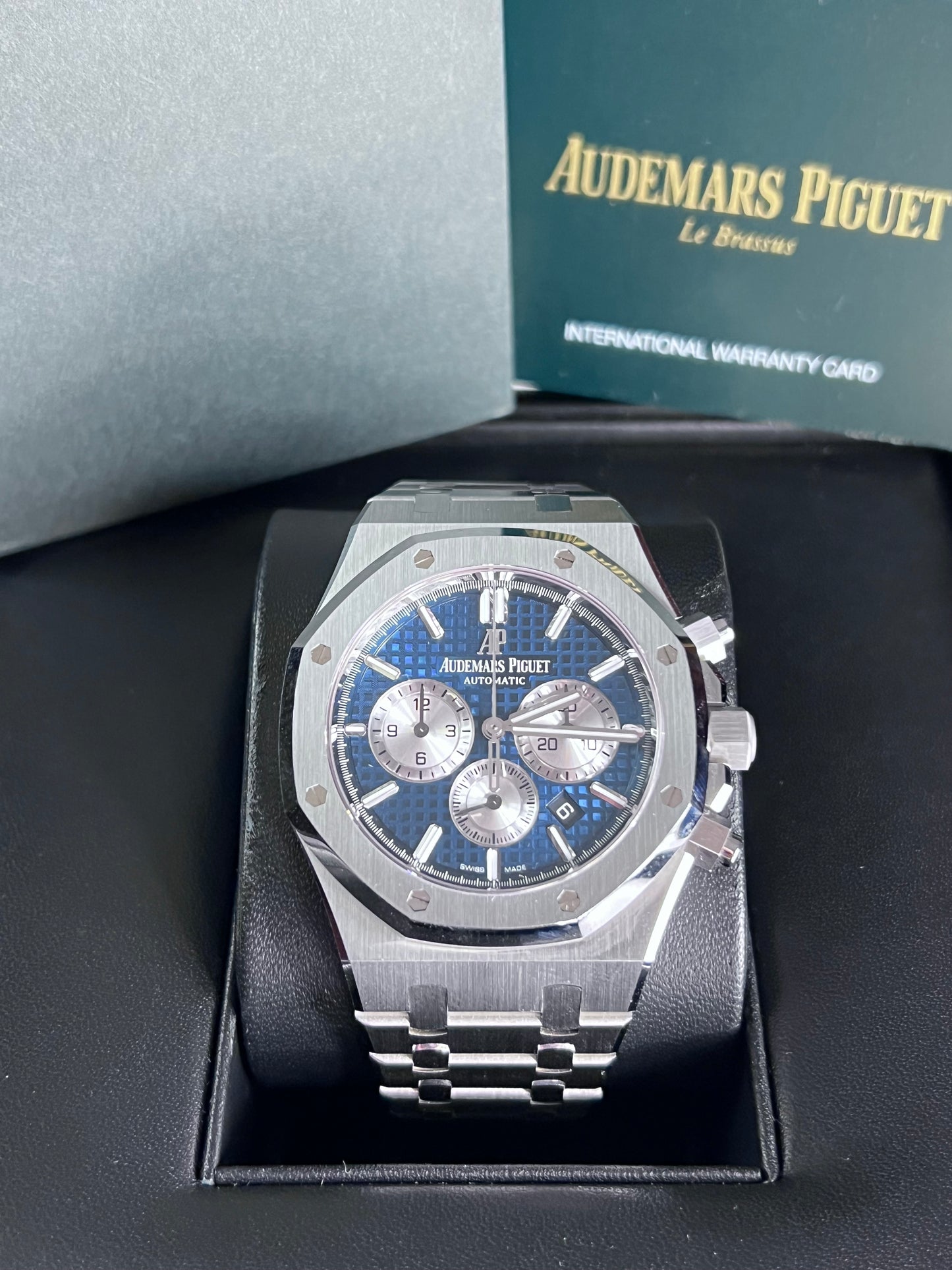 Audemars Piguet Royal Oak Chronograph 41mm Blue Dial Mens Steel Watch 26331ST 2021 New