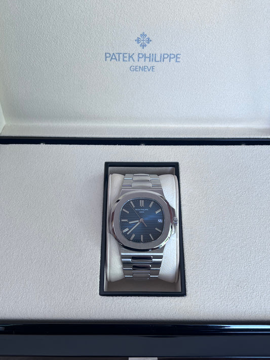 Patek Philippe Nautilus Blue Dial 5711/1A 2019 Full Set