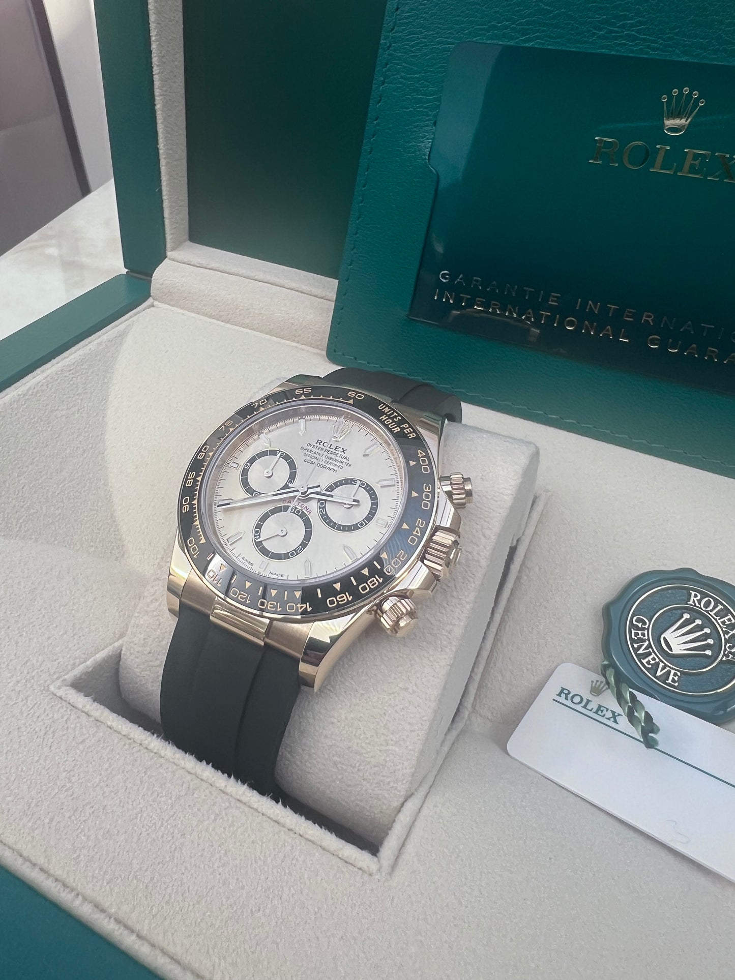 Rolex Cosmograph Daytona Oysterflex Yellow Gold, 126518LN, 2024, New, Full Set