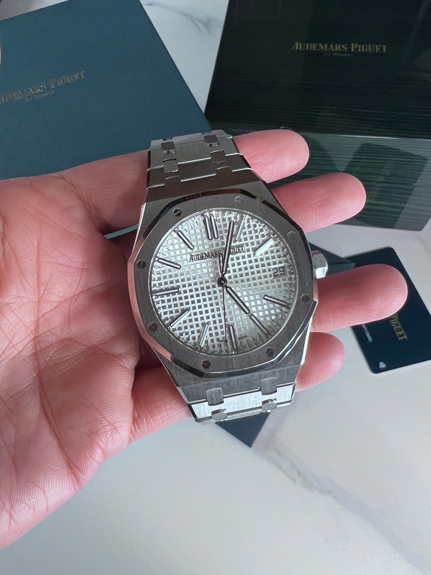 Audemars Piguet Royal Oak White Dial 50th Anniversary 15510ST.OO.1320ST.03 2022