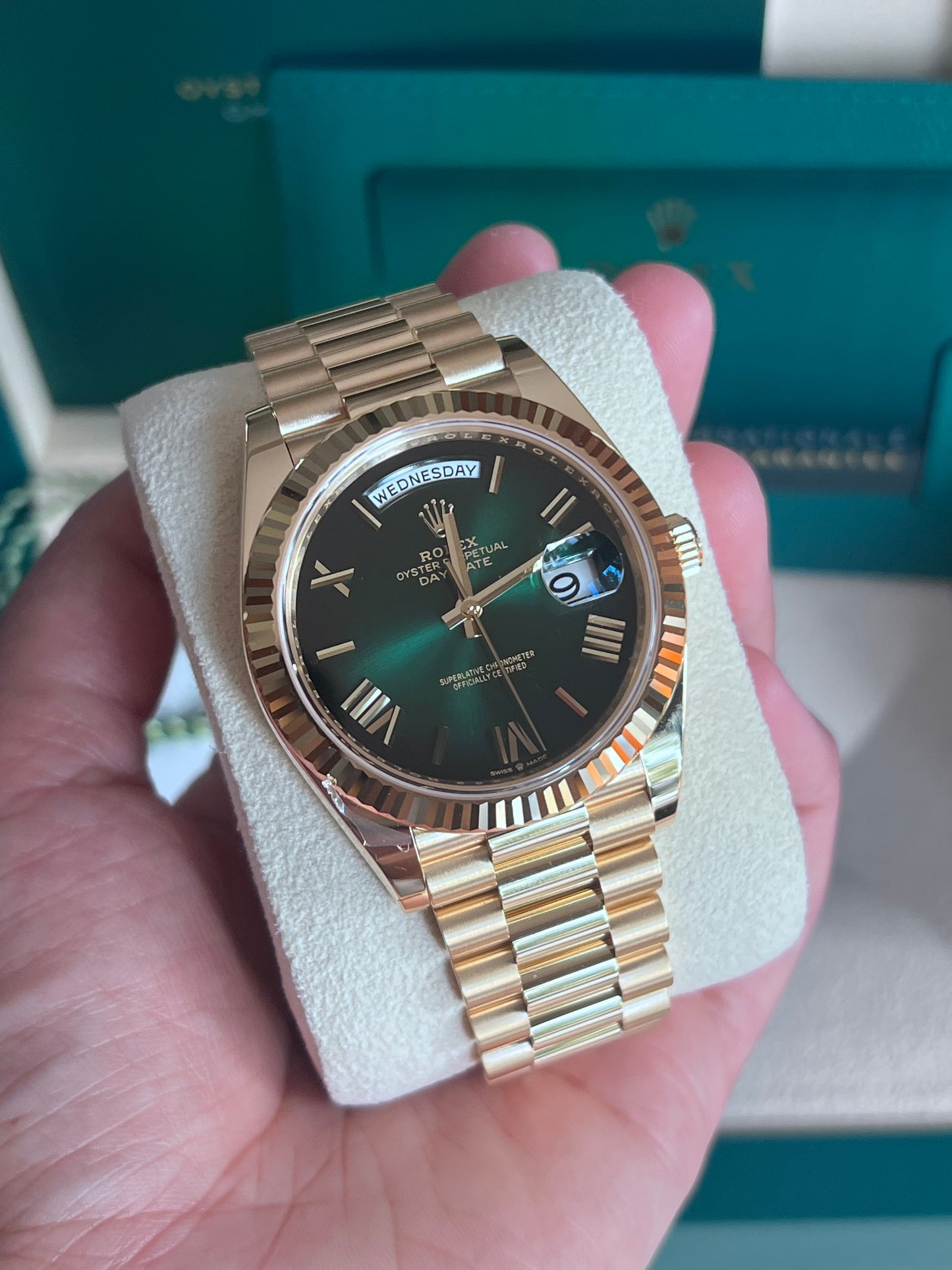 Rolex Day-Date 40, President, Yellow Gold, Green Ombré Dial, 2024, New Model, Full Set, ref: 228238