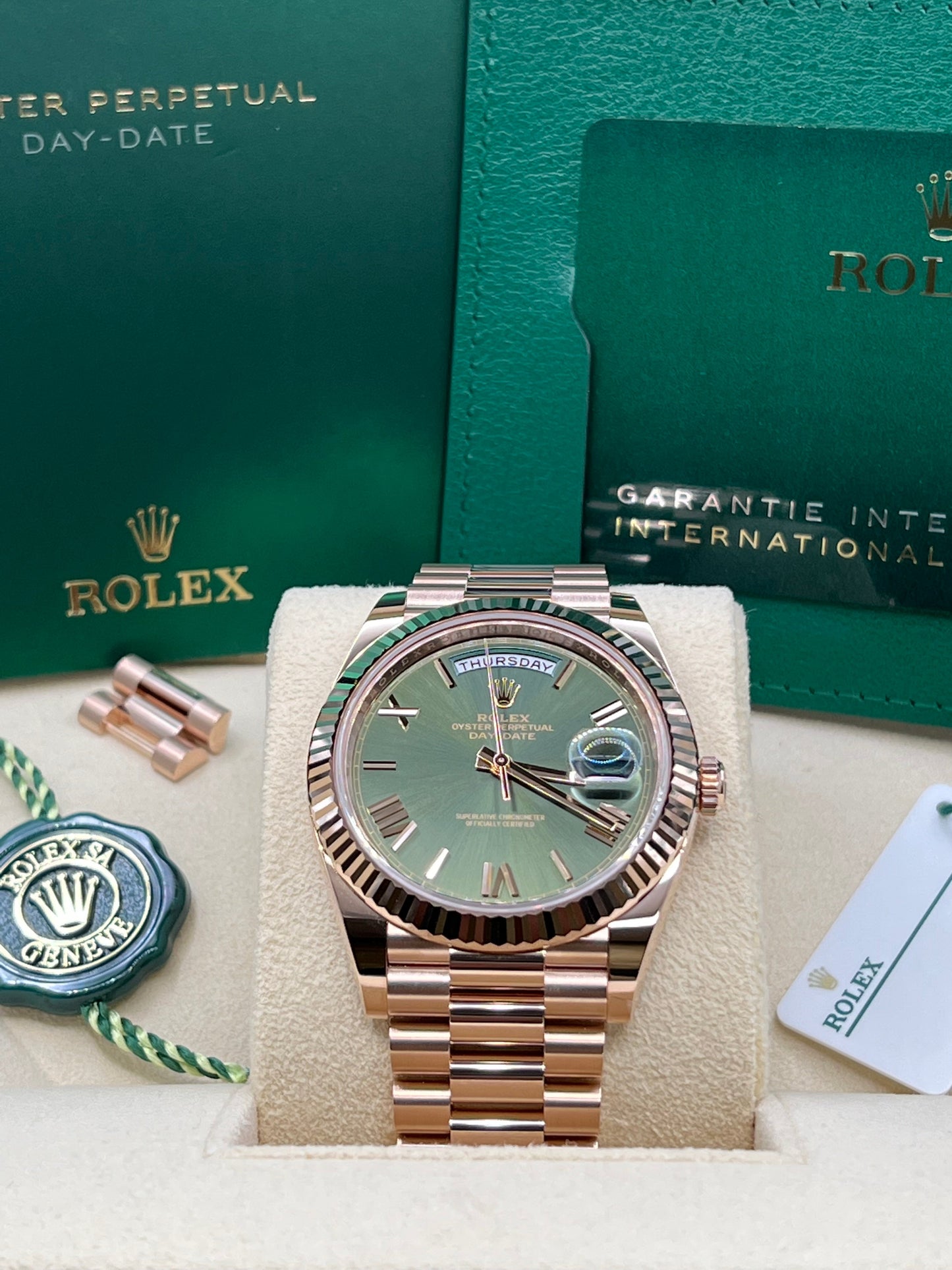 Rolex Day-Date 40 Olive Green Dial Rose Gold 228235 2024 New