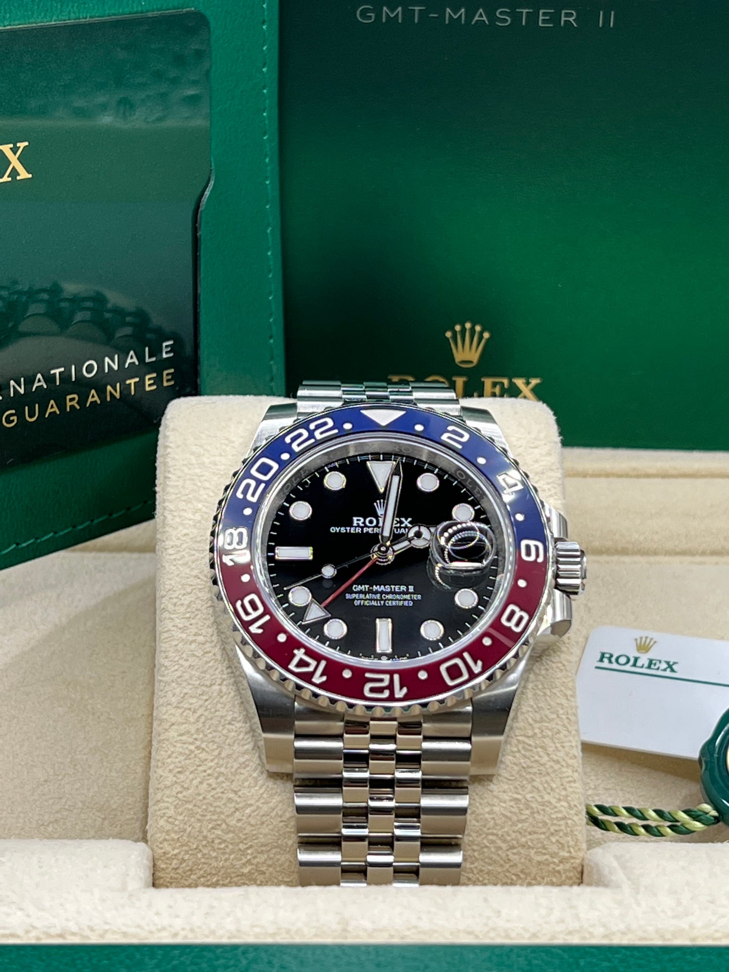 Rolex GMT-Master II Pepsi 126710BLRO 2021