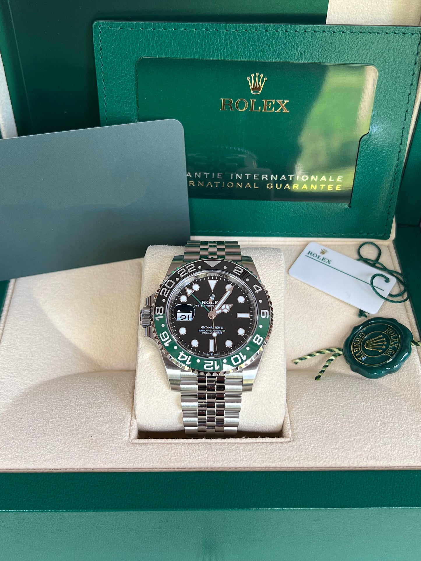 Rolex GMT-Master II Sprite 126720VTNR 2024 Full Set Jubilee