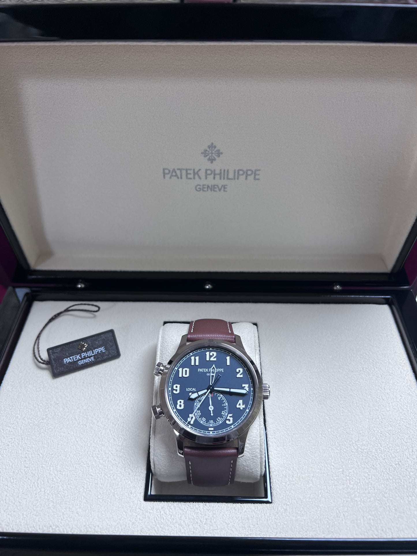 Patek Philippe Calatrava 5524G Pilot 2022 New Full Set