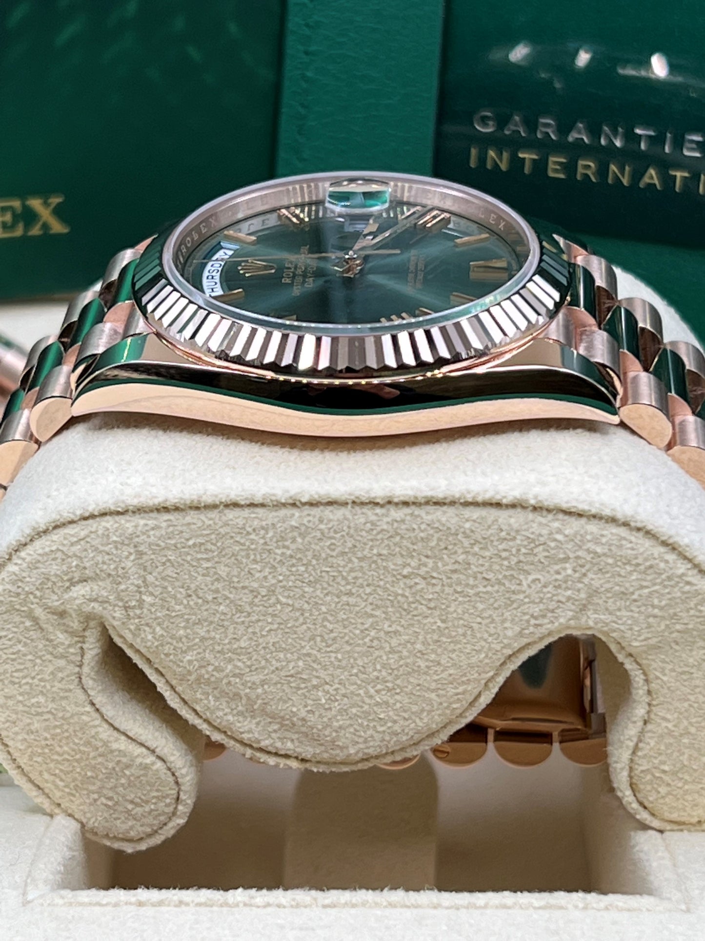 Rolex Day-Date 40 Olive Green Dial Rose Gold 228235 2023 New