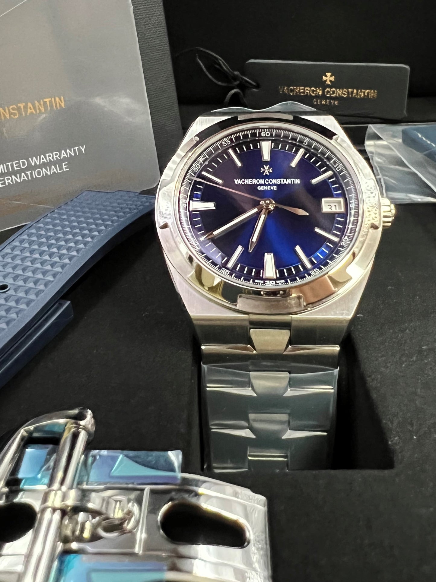 Vacheron Constantin Overseas Blue 4500V/110A-B128 2023 NEW