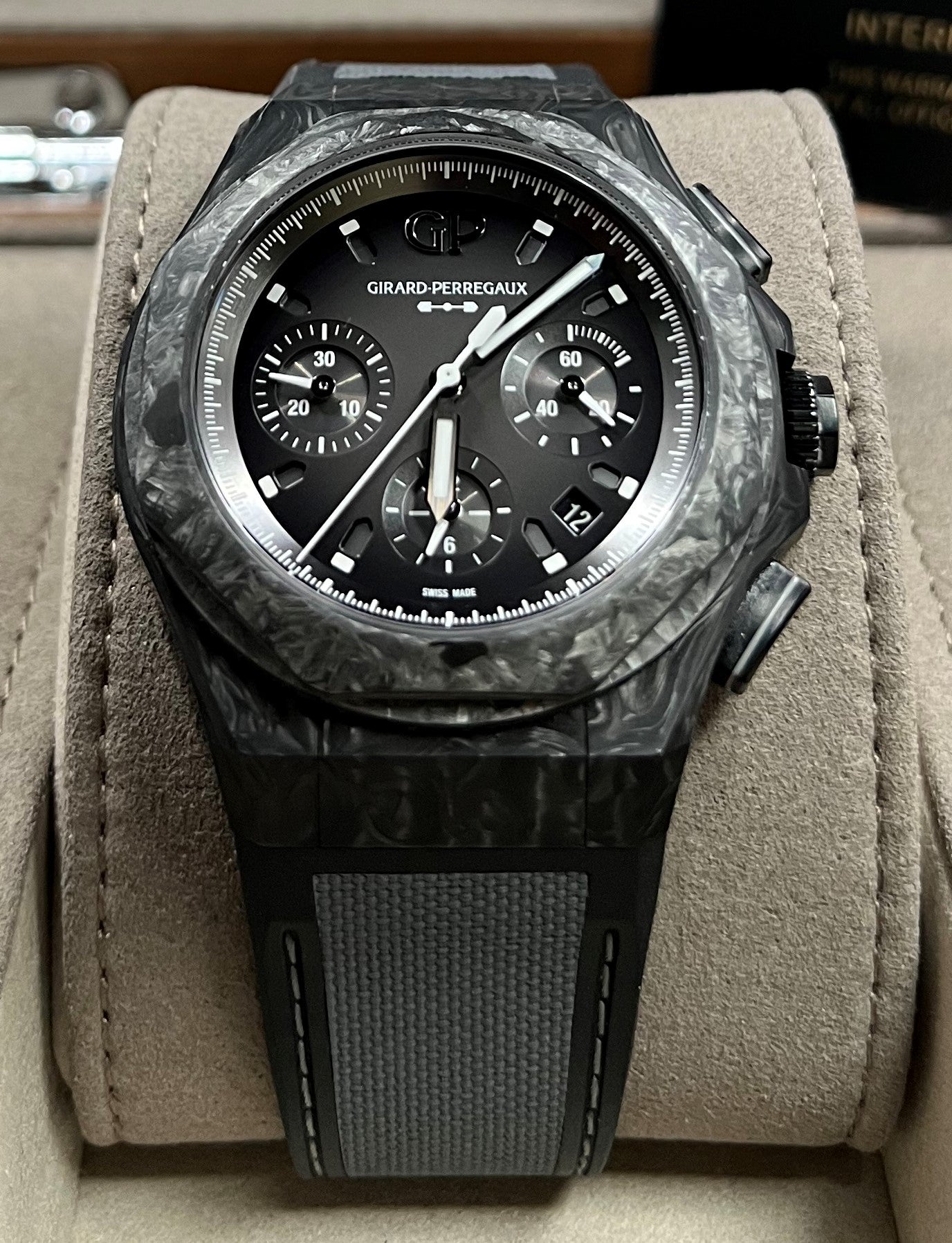 Girard Perregaux Laureato Absolute Crystal Rock Limited Edition