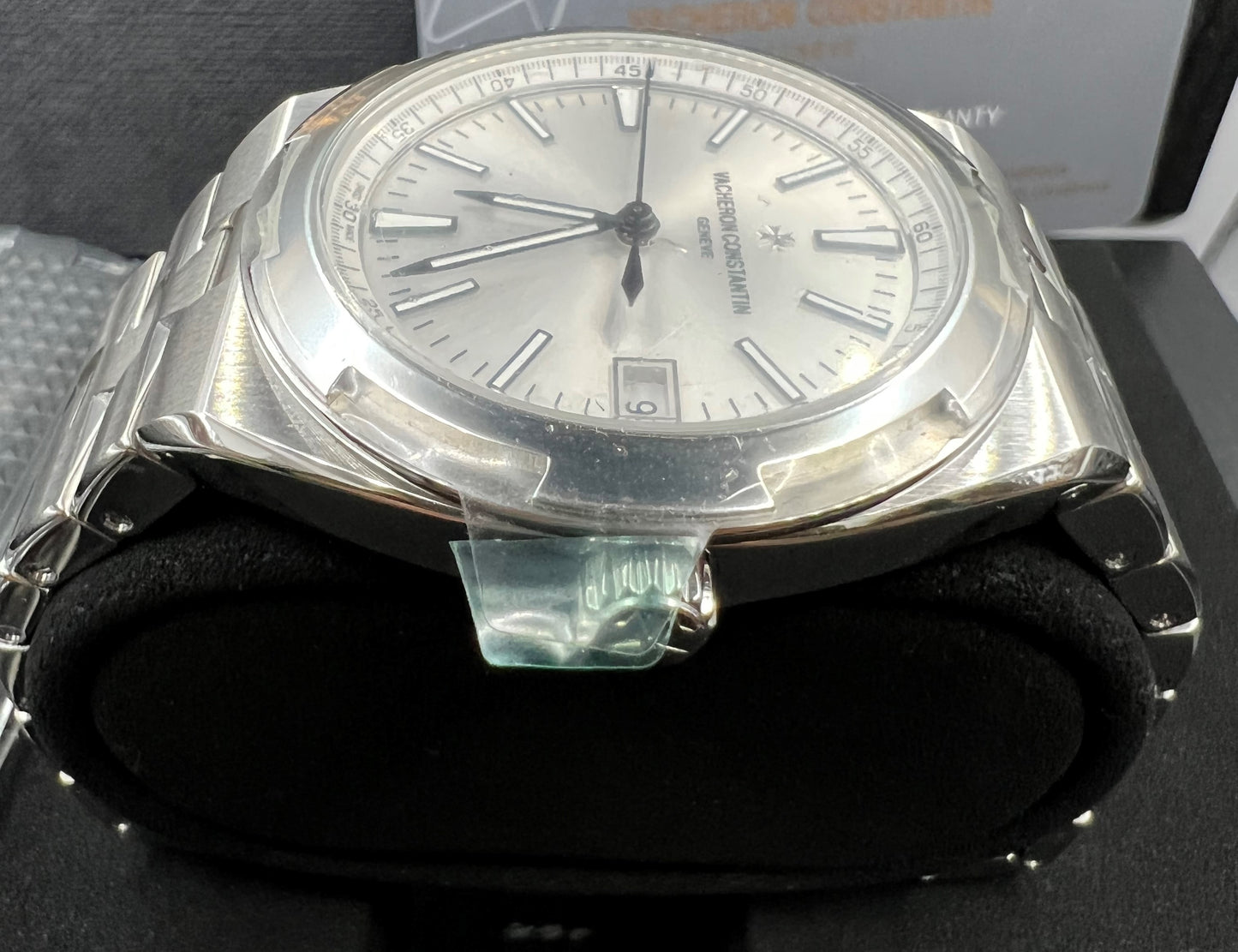 Vacheron Constantin Overseas Silver Dial 4500V/110A-B126