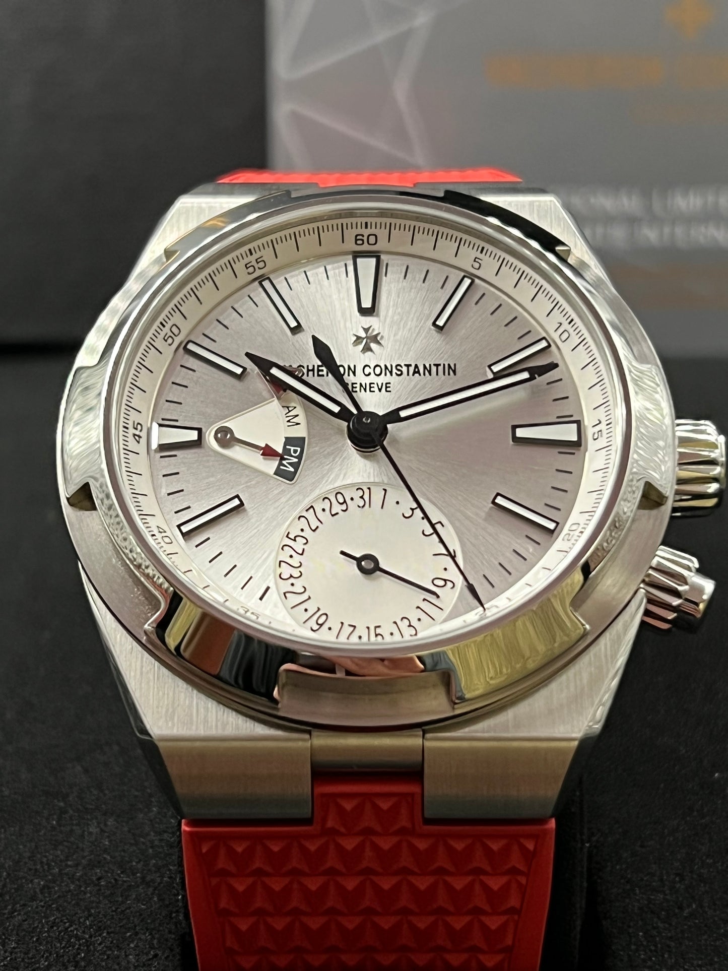 Vacheron Constantin Overseas Dual Time 7900V/110A  41mm